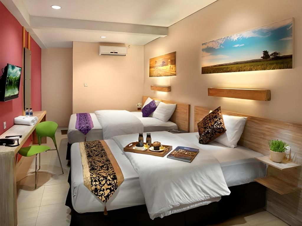 Life Puri Hotel Surabaya Gubeng Экстерьер фото