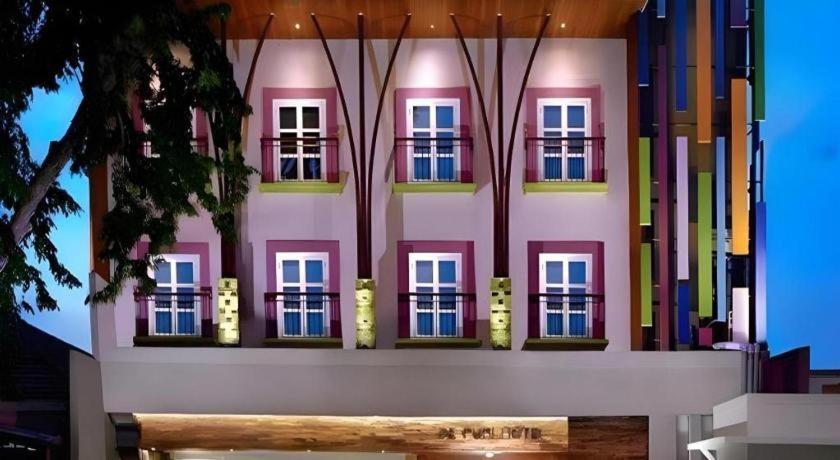 Life Puri Hotel Surabaya Gubeng Экстерьер фото